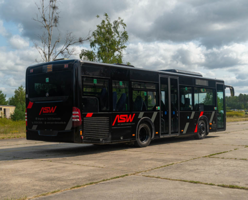 Neidhardt Reisen - Vollfolierung eines Busses mit Werbung